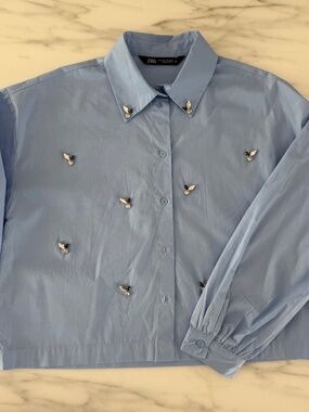 Zara Blue Cropped Shirt with Crystal Bee Embellishments — Size XS